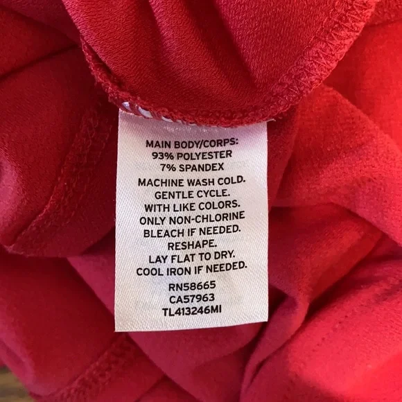 Leith Ruched Shoulder/ pep-plum waist Top - Picture 5 of 6